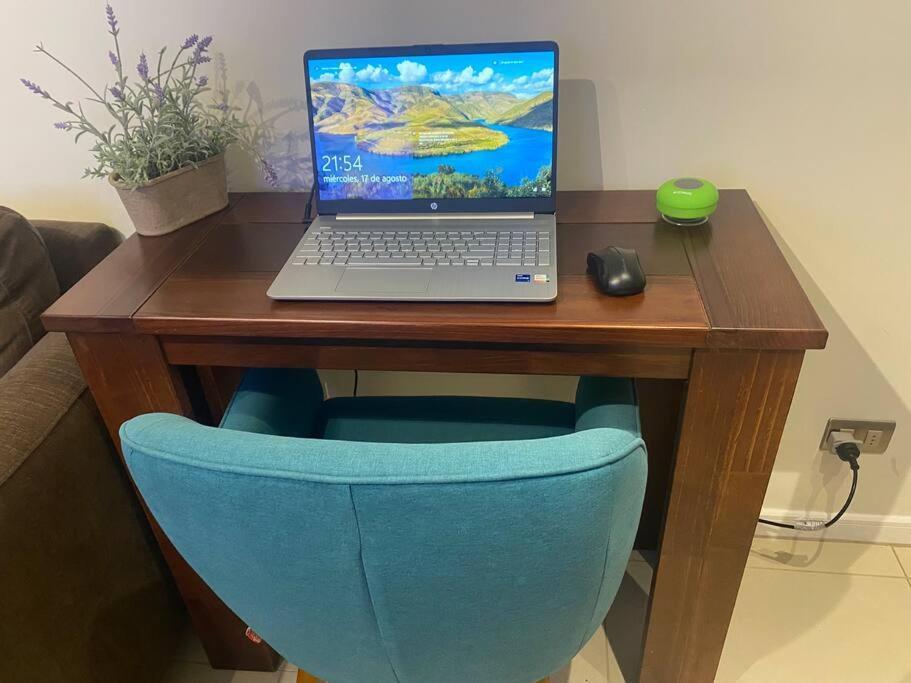 Apartamento Sobre Linea De Playa, Maravillosa Vista Al Mar 2b/2b-wifi-tv70'netf- Estacionamiento Propio