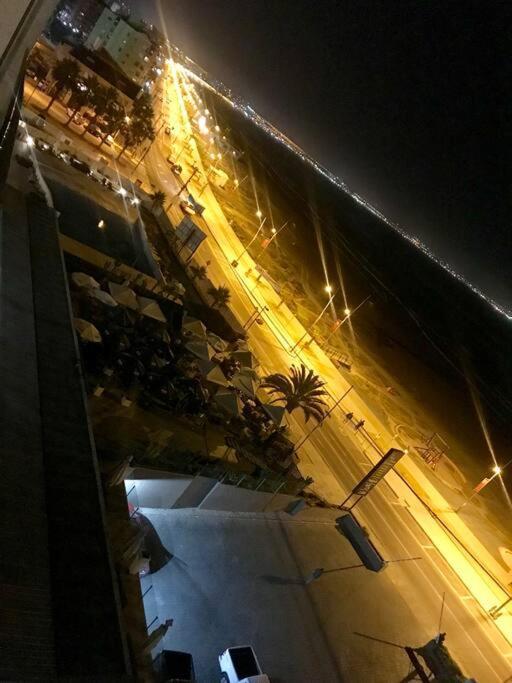 Sobre Linea De Playa, Maravillosa Vista Al Mar 2b/2b-wifi-tv70'netf- Estacionamiento Propio Apartamento La Serena