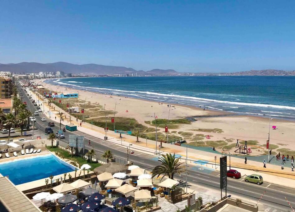 Apartamento Sobre Linea De Playa, Maravillosa Vista Al Mar 2b/2b-wifi-tv70'netf- Estacionamiento Propio La Serena